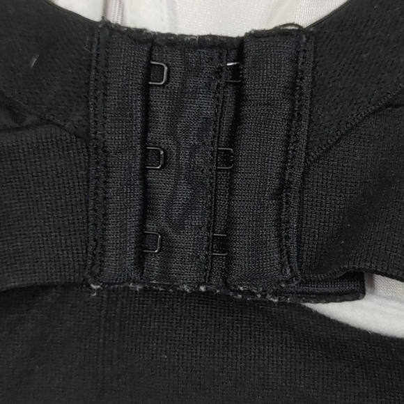 Champion Double Dry Sports Bra with Underwire - Picture 4 of 7